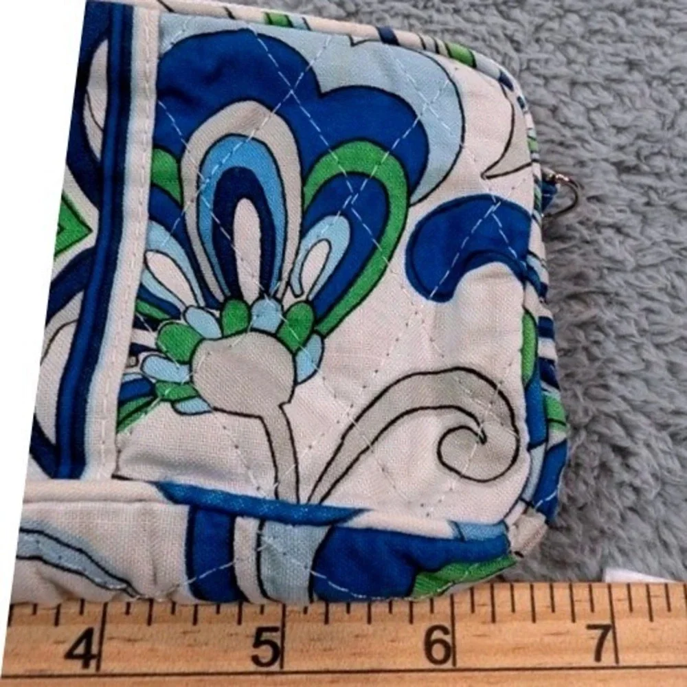 Vera Bradley Mediterranean White Quilted Cotton Zip Wristlet - Made in USA